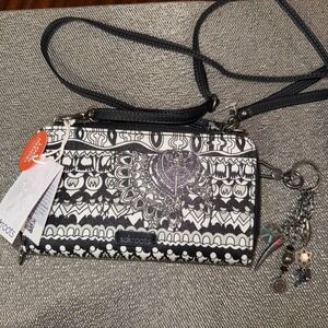 Sakroots Artist Circle Crossbody Purse  Wallet Zip Removable Strap Bonus Charm